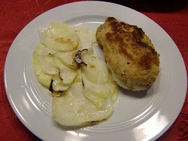 Rezept: Hähnchen Cordon Bleu mit Kartoffel-Kohlrabi-Gratin à la Heiko Hähnchen Cordon Bleu mit Kartoffel-Kohlrabi-Gratin à la Heiko - Rezept
