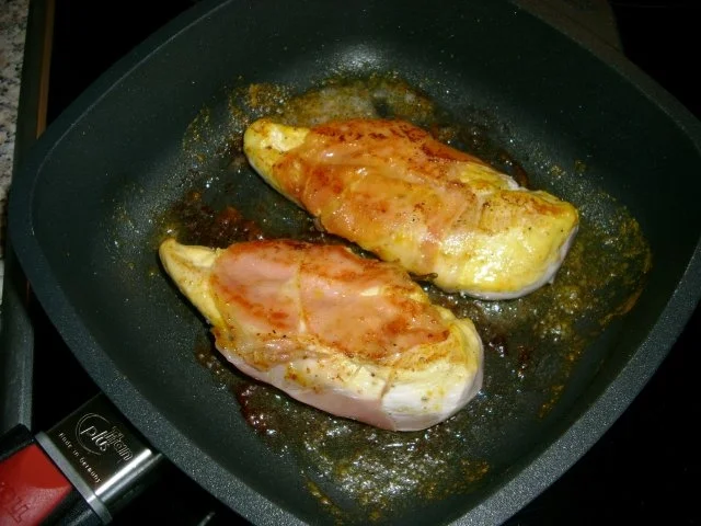 Umhüllte Hähnchenbrust mit Weintrauben - Rezept - Bild Nr. 4