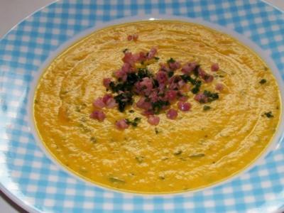 Vorspeise: Kürbis-Möhren-Suppe "Diabolo" - Rezept
