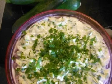 Zucchinisalat - Rezept