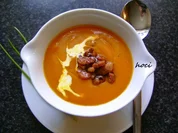 Mein ERSTES POMPOEN - Paprikasüppchen - Rezept