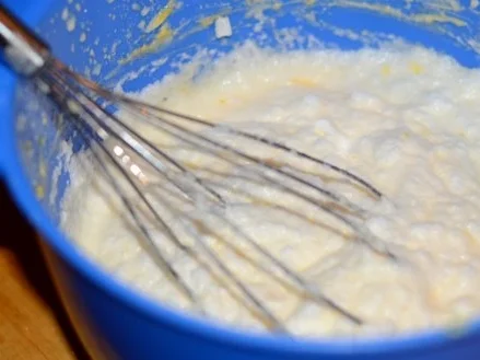 Rezept: Gebackener Zitronenpudding auf Zwetschgenröster Bild Nr. 5 Gebackener Zitronenpudding auf Zwetschgenröster - Rezept - Bild Nr. 5