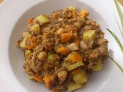 Rezept: Linseneintopf, bei dem der Vorrat geplündert wurde... Bild Nr. 2 Linseneintopf, bei dem der Vorrat geplündert wurde... - Rezept - Bild Nr. 2