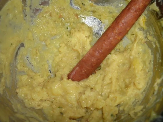 Rezept: Knacker im Kartoffelmantel Bild Nr. 2 Knacker im Kartoffelmantel - Rezept - Bild Nr. 2