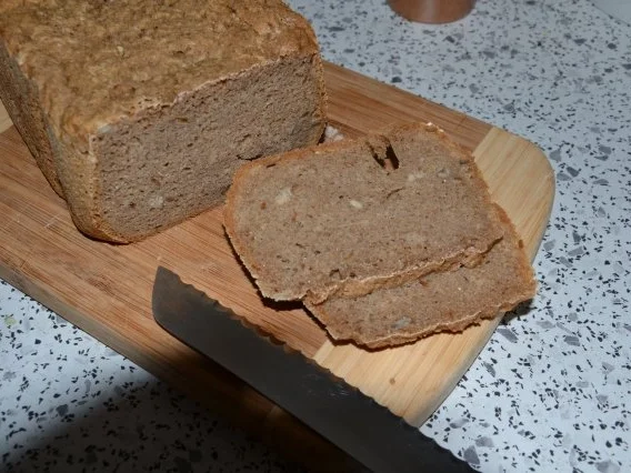 Roggenbrot mit Schabzigerklee - Rezept - Bild Nr. 2