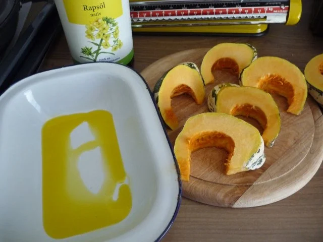 Rezept: Beilage : Kürbisstücke gebacken Bild Nr. 6 Beilage : Kürbisstücke gebacken - Rezept - Bild Nr. 6