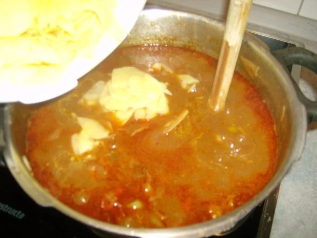 Putengulasch oder Peperoniresteverwertung - Rezept - Bild Nr. 7