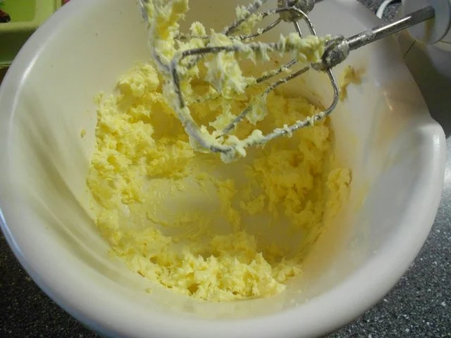 Rezept: Kirsch-Schnitten vom Blech Bild Nr. 12 Kirsch-Schnitten vom Blech - Rezept - Bild Nr. 12