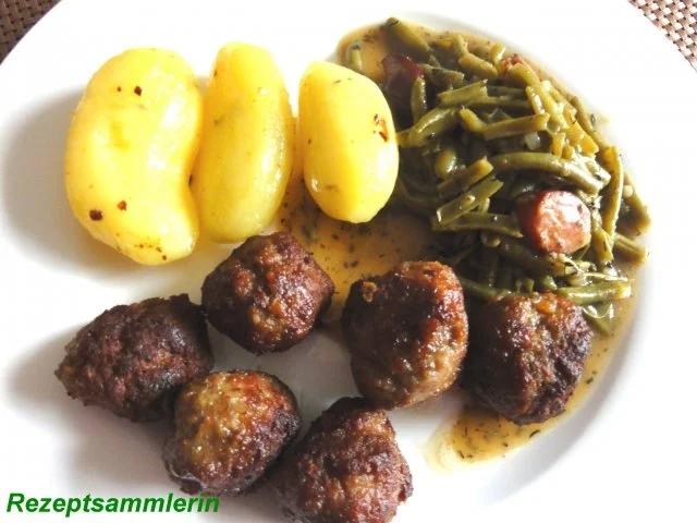Fleisch:   HACKBÄLLCHEN  (pikant)  zu Prinzeßböhnchen - Rezept