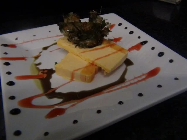 Rezept: Thymian Kürbis Parfait mit karamellisierten Kräuter Plätzchen Thymian Kürbis Parfait mit karamellisierten Kräuter Plätzchen - Rezept