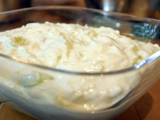 Rezept: Pommes Frites von der Süßkartoffel, Hähnchengeschnetzeltes und Tzatziki Bild Nr. 4 Pommes Frites von der Süßkartoffel, Hähnchengeschnetzeltes und Tzatziki - Rezept - Bild Nr. 4