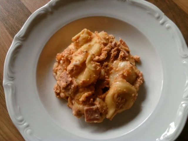 Rezept: "Tocheeko"- Tortelloni Auflauf alla Trapper Bild Nr. 6 "Tocheeko"- Tortelloni Auflauf alla Trapper - Rezept - Bild Nr. 6