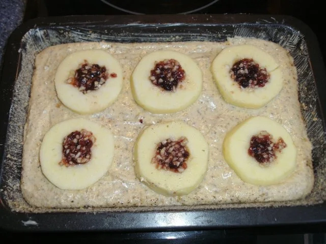 Rezept: Mini-Apfel-Nusskuchen Bild Nr. 2 Mini-Apfel-Nusskuchen - Rezept - Bild Nr. 2