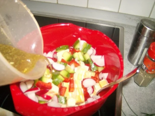 Käsesalat mit Limburger - Rezept - Bild Nr. 6