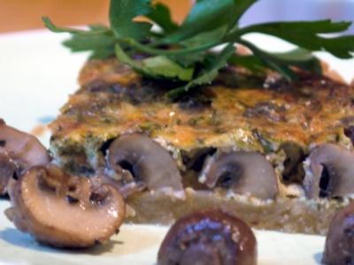 Rezept: Kräuter-Champignon-Quiche Kräuter-Champignon-Quiche - Rezept