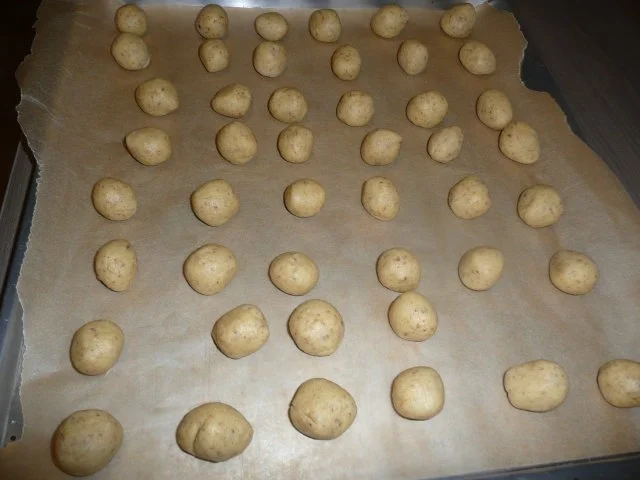 Rezept: Weihnachtsgebäck : Husaren-Krapferl ! Bild Nr. 6 Weihnachtsgebäck : Husaren-Krapferl ! - Rezept - Bild Nr. 6