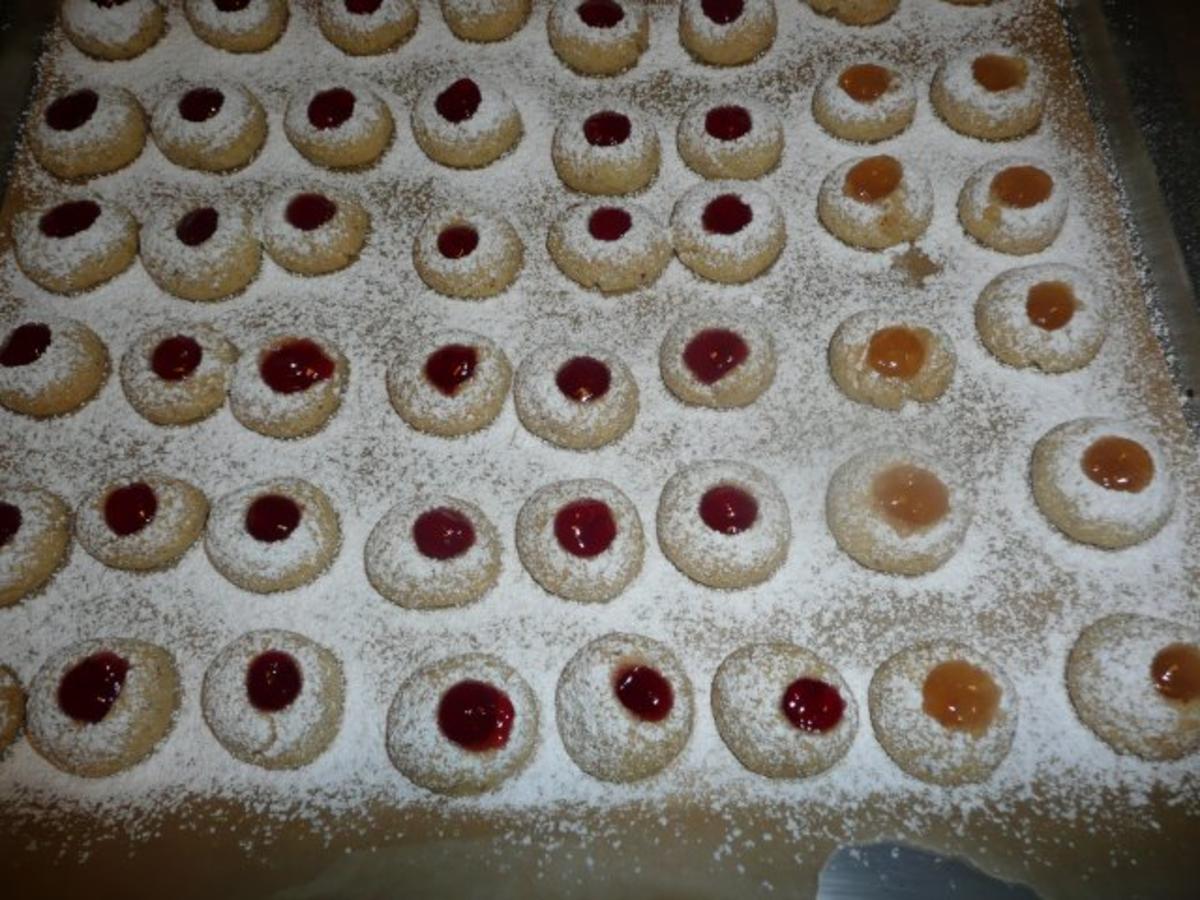 Weihnachtsgebäck : Husaren-Krapferl ! - Rezept - kochbar.de