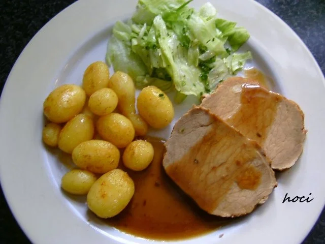 Knoblauchgespickter Schweinerücken - Rezept - Bild Nr. 9