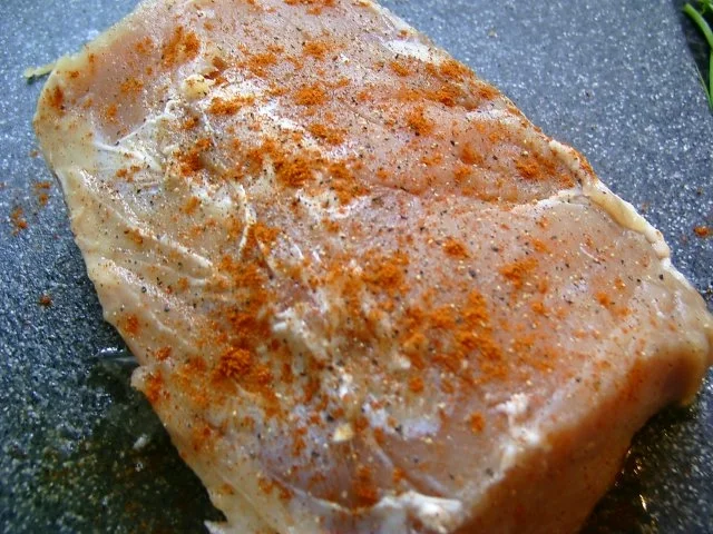 Knoblauchgespickter Schweinerücken - Rezept - Bild Nr. 6