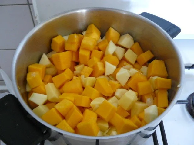 Rezept: Kürbissuppe Bild Nr. 8 Kürbissuppe - Rezept - Bild Nr. 8