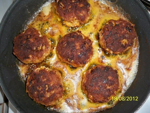 klopse mit ungarischer note - Rezept