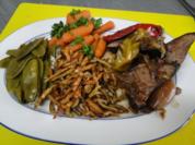 Rinderbraten (Bug) mit Babymöhrchen und Zuckerschoten - Rezept