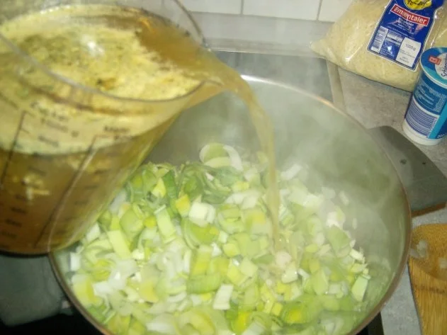 Rezept: Deftige Lauchsuppe Bild Nr. 4 Deftige Lauchsuppe - Rezept - Bild Nr. 4