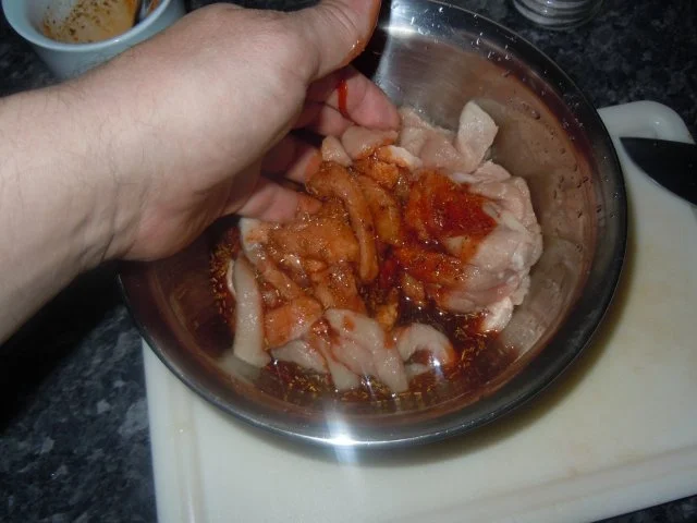 Gyros mit Tzatziki, Rosmarinkartoffeln und Krautsalat - Rezept - Bild Nr. 8