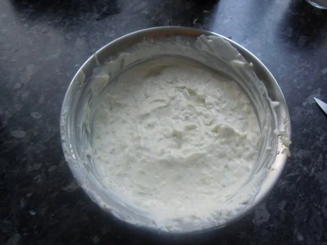 Gyros mit Tzatziki, Rosmarinkartoffeln und Krautsalat - Rezept - Bild Nr. 17