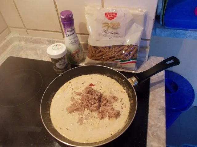 Rezept: Penne mit Thunfischsauce Bild Nr. 2 Penne mit Thunfischsauce - Rezept - Bild Nr. 2