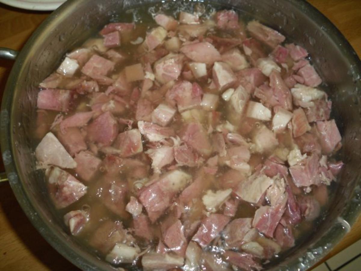 Sülze oder Sauerfleisch - einfach - 79 kcal/100g Sülze oder Sauerfleisch - einfach - 79 kcal/100g