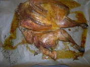 Plattes Perlhuhn mit Kräutern - Rezept