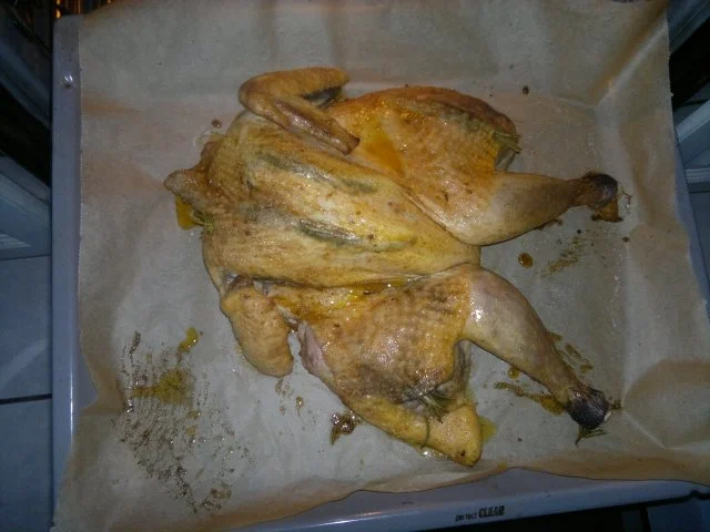 Plattes Perlhuhn mit Kräutern - Rezept - Bild Nr. 2