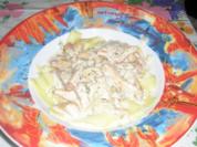 Bandnudeln mit Eierschwammerlsauce (Pfifferlinge) - Rezept