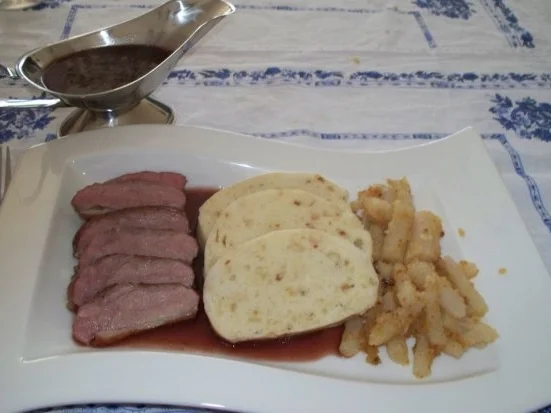 Entenbrust mit Rotwein-Limoncello-Sauce - Rezept