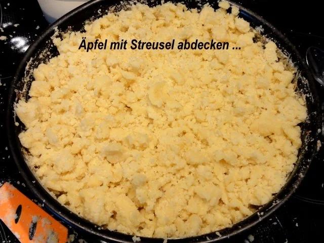 Rezept: KuchenZwerg: APFELZWERG mit Knusperstreusel Bild Nr. 8 KuchenZwerg: APFELZWERG mit Knusperstreusel - Rezept - Bild Nr. 8