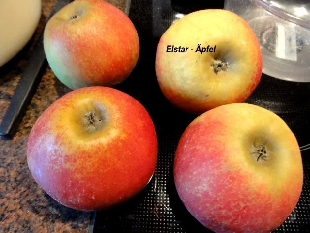 Rezept: KuchenZwerg: APFELZWERG mit Knusperstreusel Bild Nr. 4 KuchenZwerg: APFELZWERG mit Knusperstreusel - Rezept - Bild Nr. 4