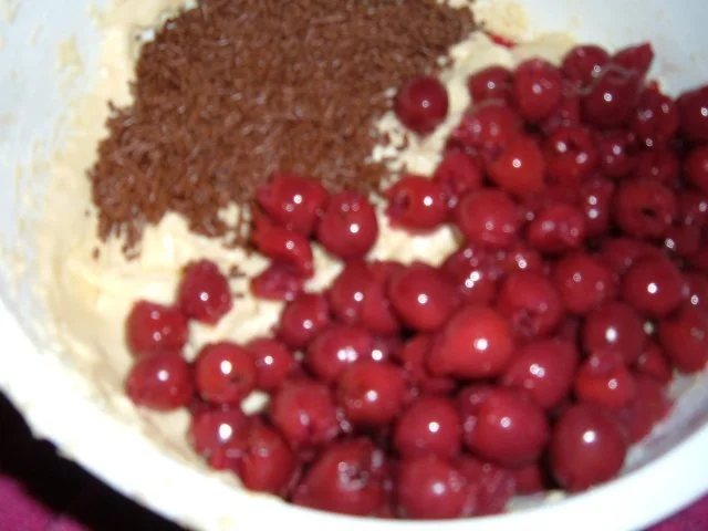 Kuchen : Kirsche - Schoko - Rezept - Bild Nr. 3