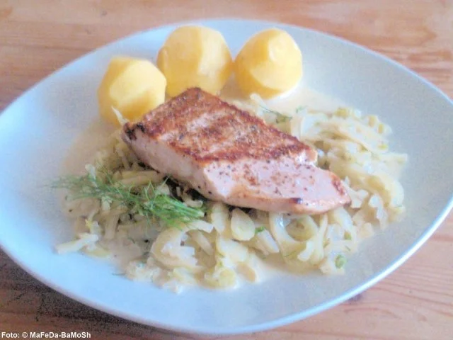 Rezept: Lachs auf Fenchelgemüse Lachs auf Fenchelgemüse - Rezept