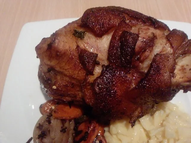 Rezept: BAYERISCHE SCHWEINSHAXN genightcookert und gebiert Bild Nr. 15 BAYERISCHE SCHWEINSHAXN genightcookert und gebiert - Rezept - Bild Nr. 15