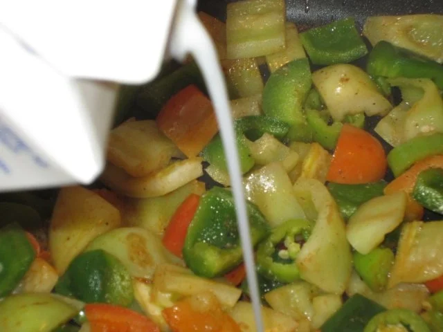 Rezept: Ayran-Paprikagemüse Ayran-Paprikagemüse - Rezept