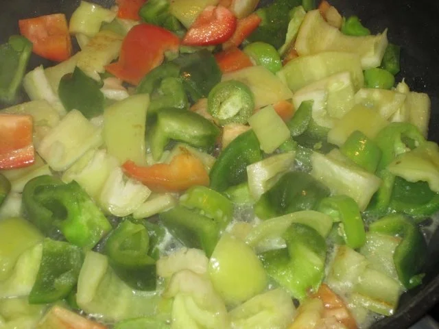 Rezept: Ayran-Paprikagemüse Bild Nr. 8 Ayran-Paprikagemüse - Rezept - Bild Nr. 8