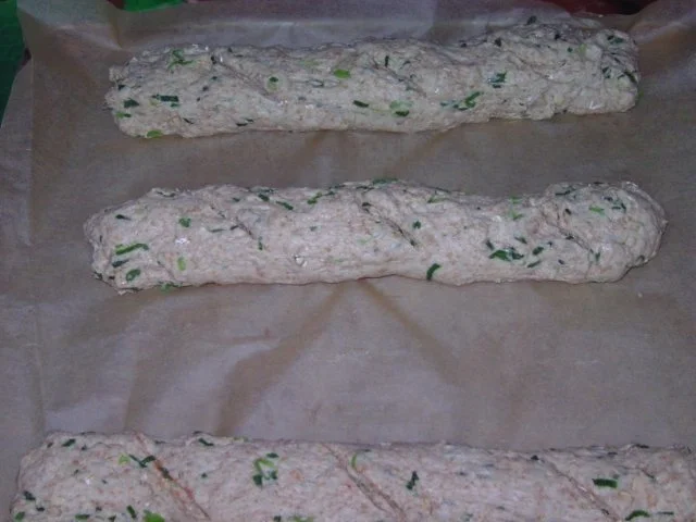 Rezept: Dinkelvollkornstangen mit Frühlingszwiebeln Bild Nr. 5 Dinkelvollkornstangen mit Frühlingszwiebeln - Rezept - Bild Nr. 5