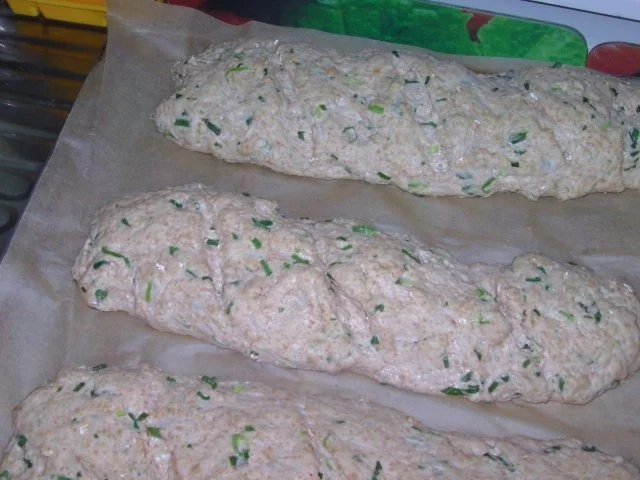 Rezept: Dinkelvollkornstangen mit Frühlingszwiebeln Bild Nr. 6 Dinkelvollkornstangen mit Frühlingszwiebeln - Rezept - Bild Nr. 6