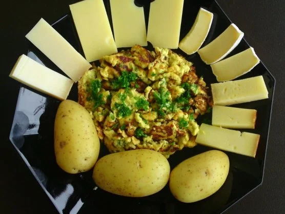 Pellkartoffel mit Kium nach Peters-Art und verschiedenen Käsen - Rezept - Bild Nr. 4