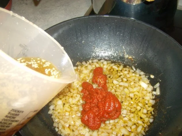 Rezept: Putenschnitzel in Tomatensoße noch ein Geburtstagswunsch Bild Nr. 6 Putenschnitzel in Tomatensoße noch ein Geburtstagswunsch - Rezept - Bild Nr. 6