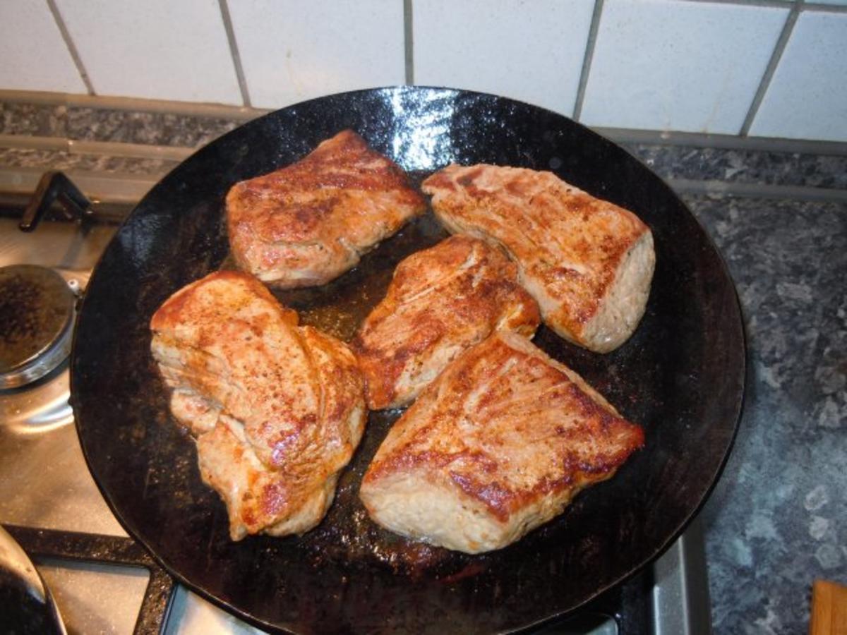 Sauerkraut mit Schweinefilet und Pellkartoffelbrei - Rezept - Bild Nr. 9