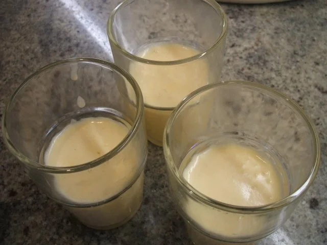 Rezept: Dessert: Lohengrin-Creme Bild Nr. 2 Dessert: Lohengrin-Creme - Rezept - Bild Nr. 2