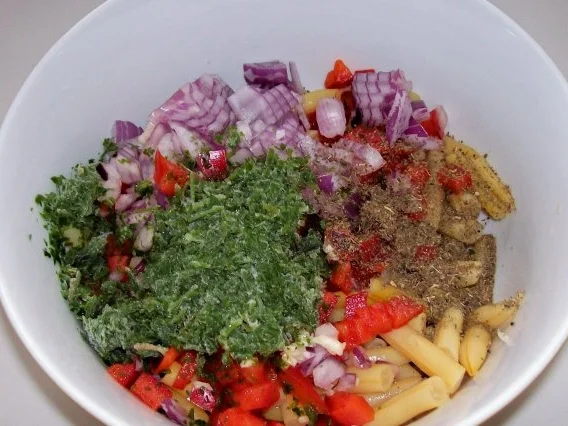 Salate: Bohnensalat mit Paprika und roten Zwiebeln - Rezept - Bild Nr. 2