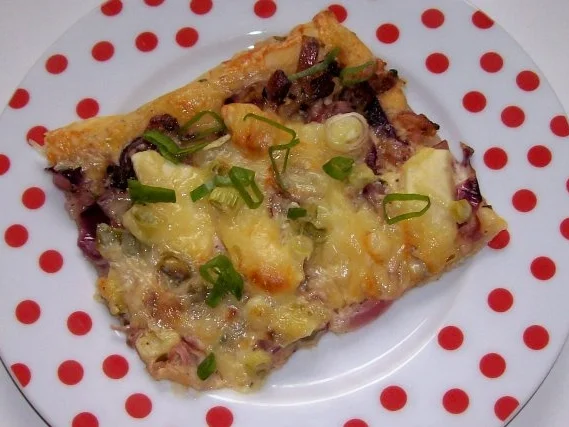 Snack/Vorspeise: Herbstliche Zwiebel-Apfel-Tarte - Rezept - Bild Nr. 11